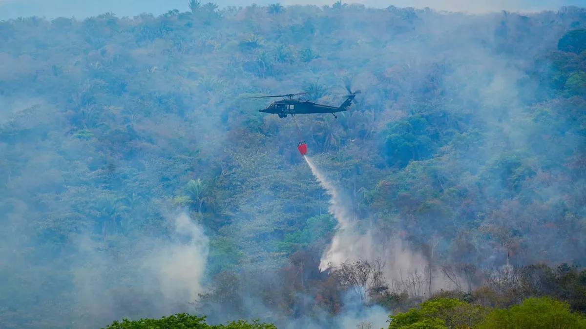 Así celebró la gobernadora del Tolima las primeras lluvias tras los devastadores incendios: “Como una niña”