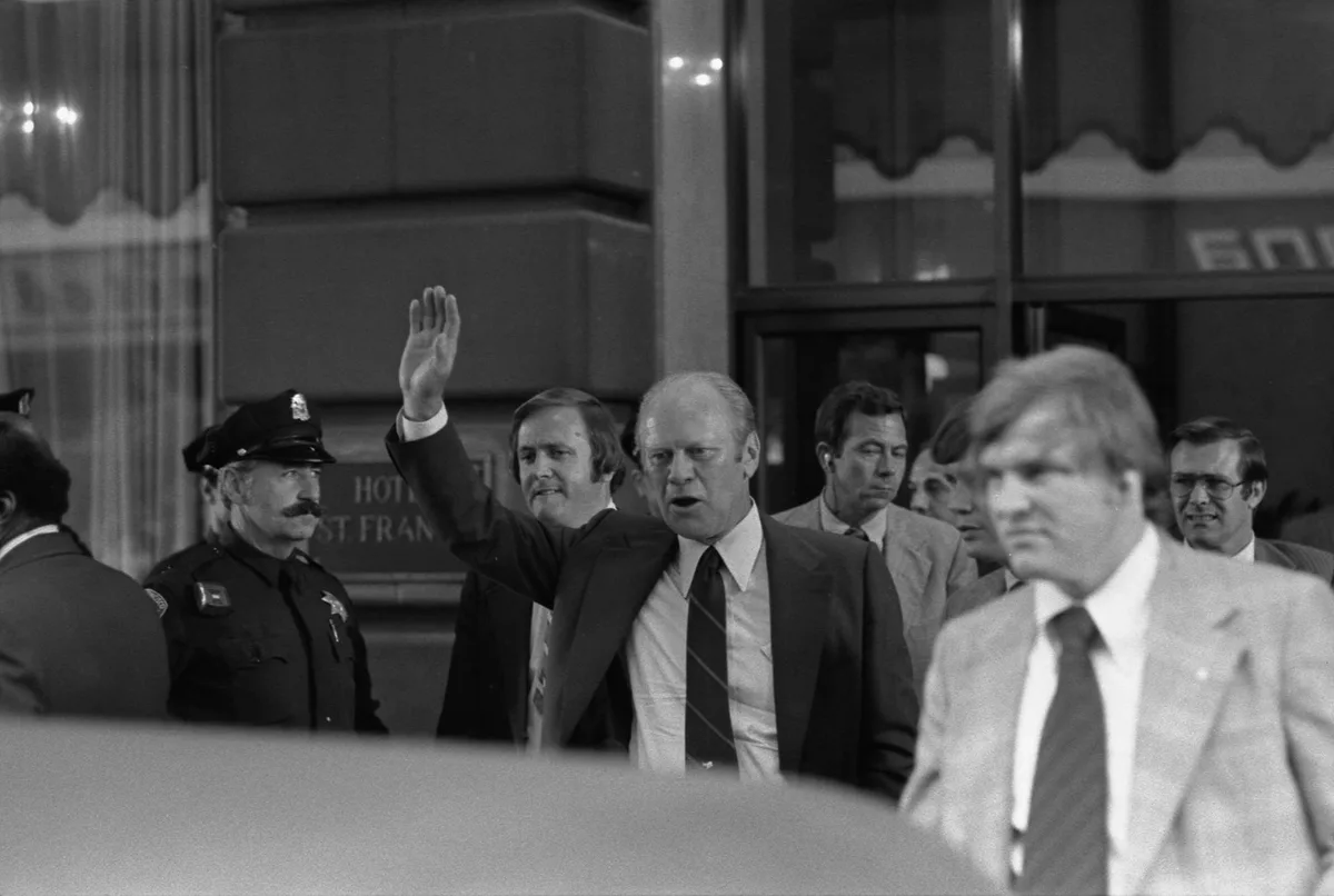 Dos disparos fallidos y un ex marine héroe: el día que un presidente de Estados Unidos estuvo a punto de ser asesinado