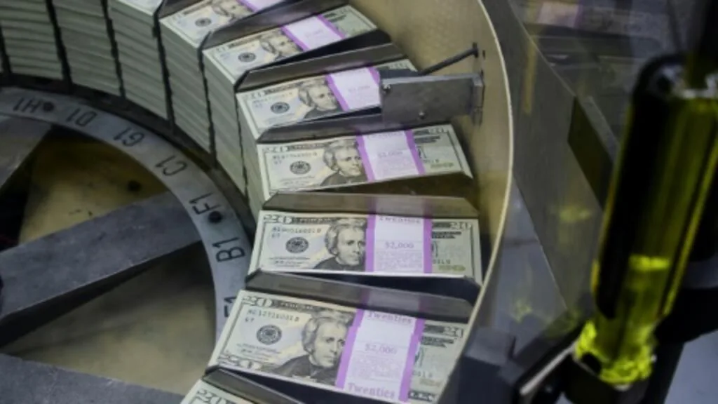 La dette américaine a doublé en dix ans et franchit le seuil des 40 000 milliards de dollars
