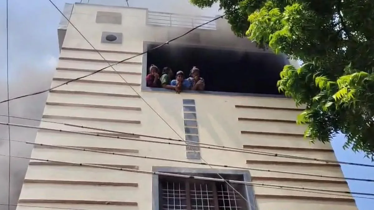 Four rescued after fire breaks out at footwear shop in Nalgonda