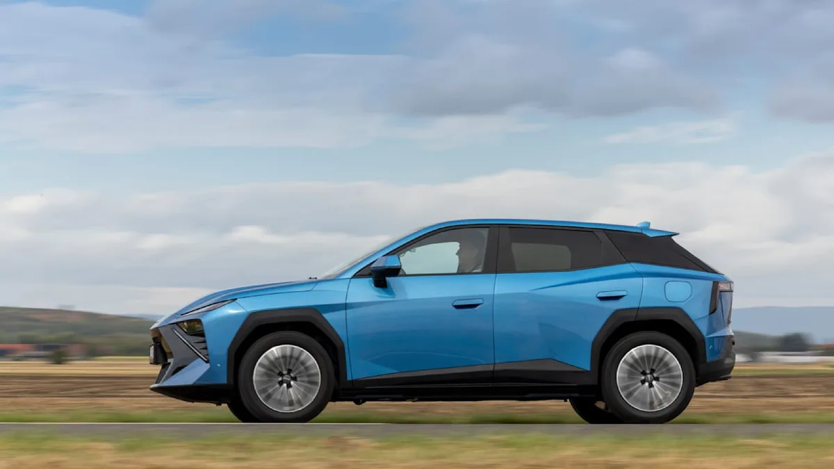 Fahrbericht: Omoda 4 - Dieses China-SUV sieht aus wie ein kleiner Lamborghini