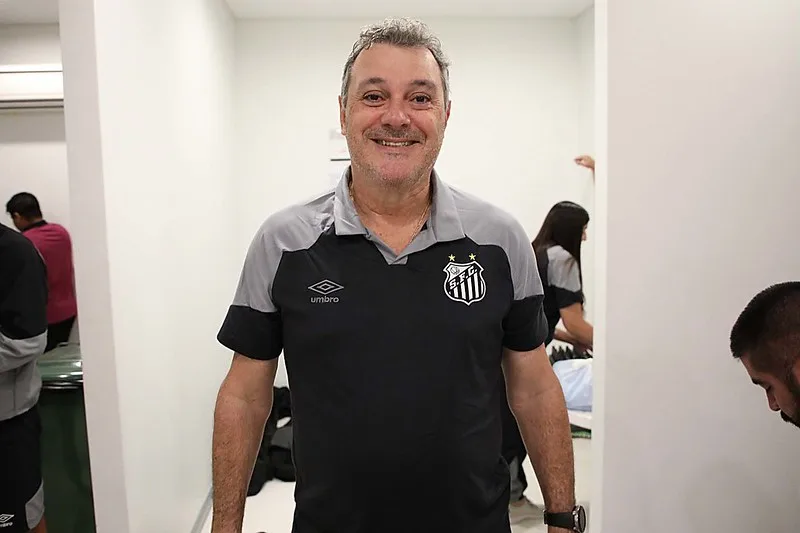 José Renato Quaresma lança candidatura à presidência do Santos