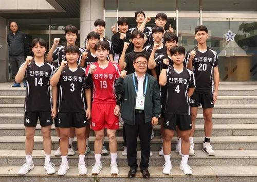 [동정] 권순기 경남교육감, 제107회 전국체전 경남 선수단 격려