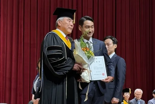 한국 펜싱 올림픽 최다 메달 김정환, 한국체대 교수로 인생 2막