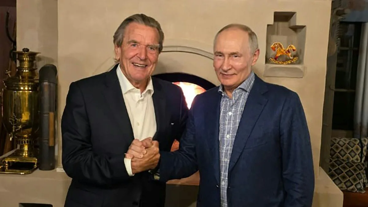 „Schande“: Schröder erntet mit Putin-Besuch Sturm der Entrüstung
