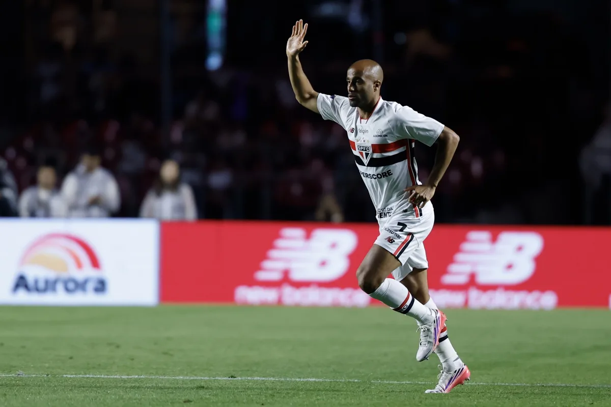 São Paulo tem aproveitamento de Libertadores com Lucas Moura em campo; veja números