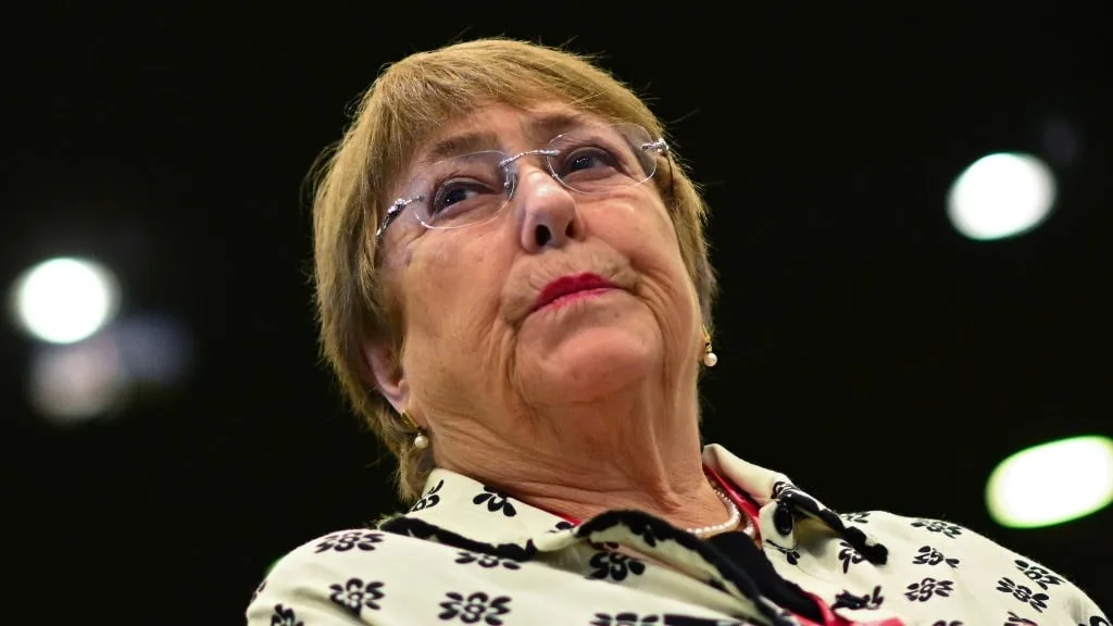 Chile: Bachelet quiere ser la líder de la oposición y ya piensa en su candidatura para 2029