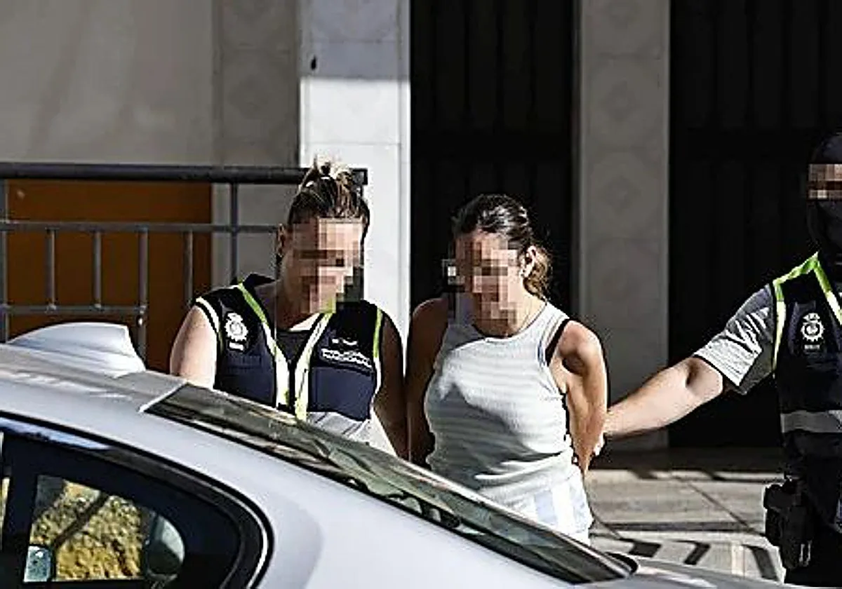 Cuatro detenidos y una excavadora: la policía busca a Alejandro Navarro en Ronda