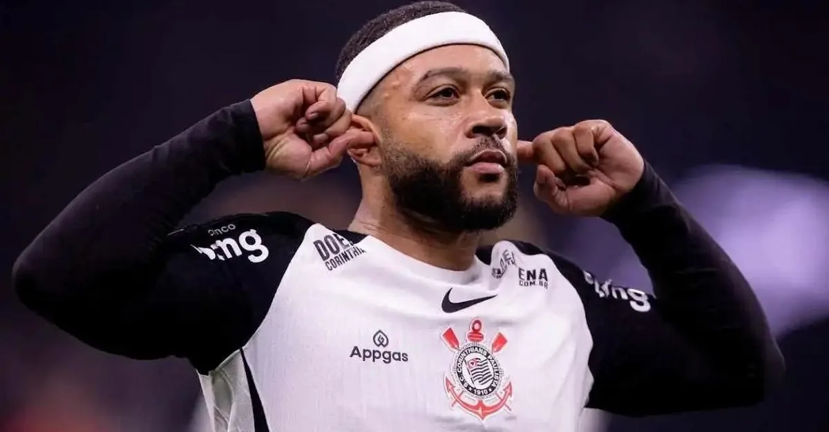 Memphis, credor de R$ 40 milhões, deixa o Corinthians sob revolta de torcedores com Stabile