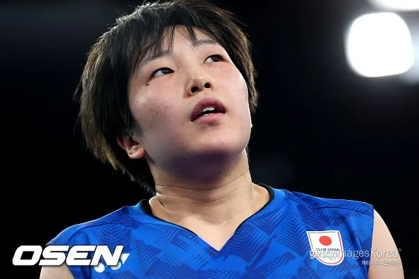 '아킬레스건 다친 안세영에게 10연패 당했다고?' 최선 다한 야마구치의 눈물…너무 잔인한 '또 준우승'