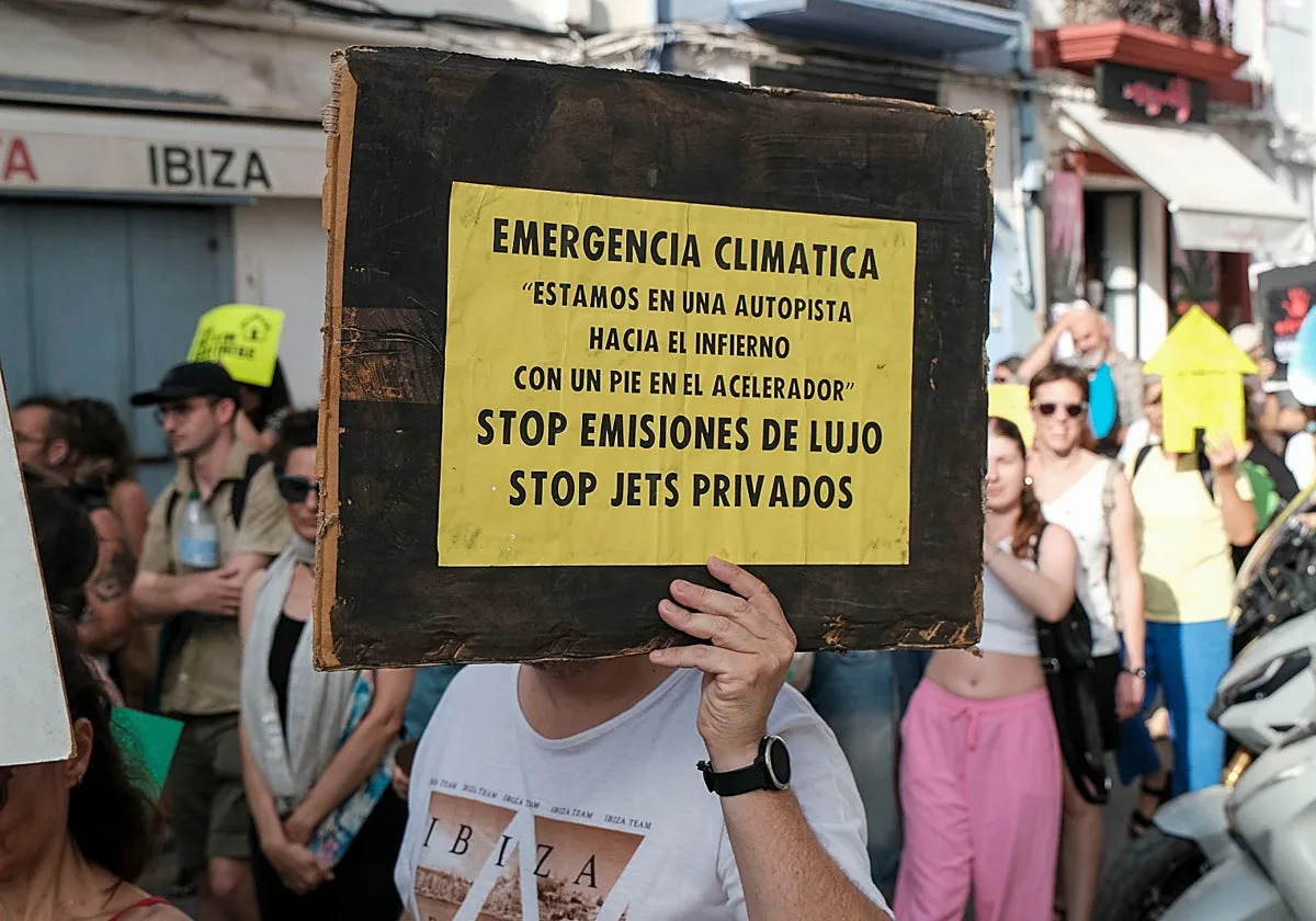 Baleares se rebela contra el plan de Sánchez de invertir 1.030 millones en sus aeropuertos