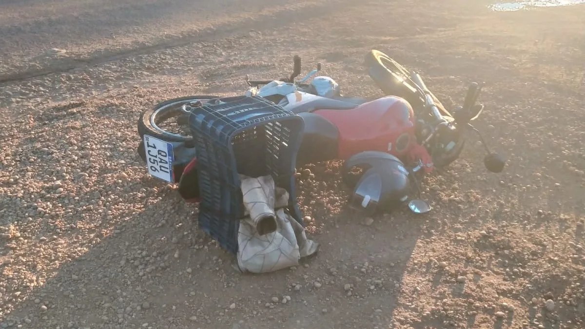 Motociclista de 69 anos morre após ser atingido por caminhão na BR-376