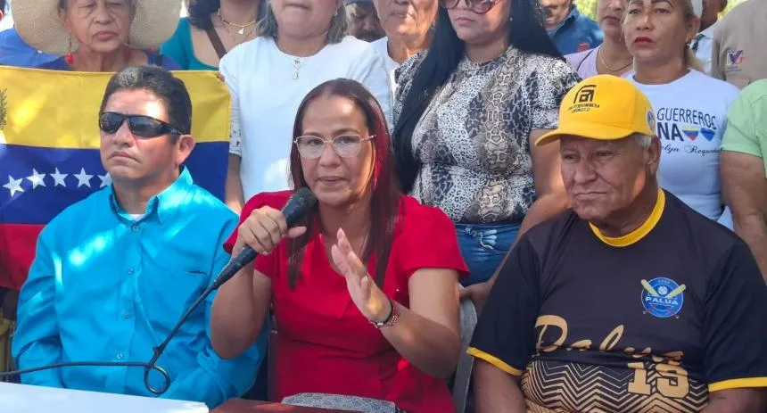 EN VIDEO: Destituyeron a directora de una escuela en Bolívar por protestar y pedir elecciones en el país