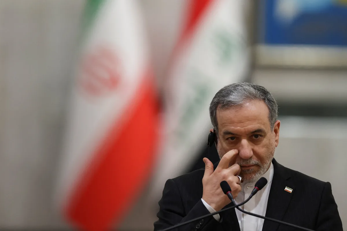 Irán escaló la confrontación con Estados Unidos y dijo que las nuevas sanciones económicas de Trump “fracasarán”