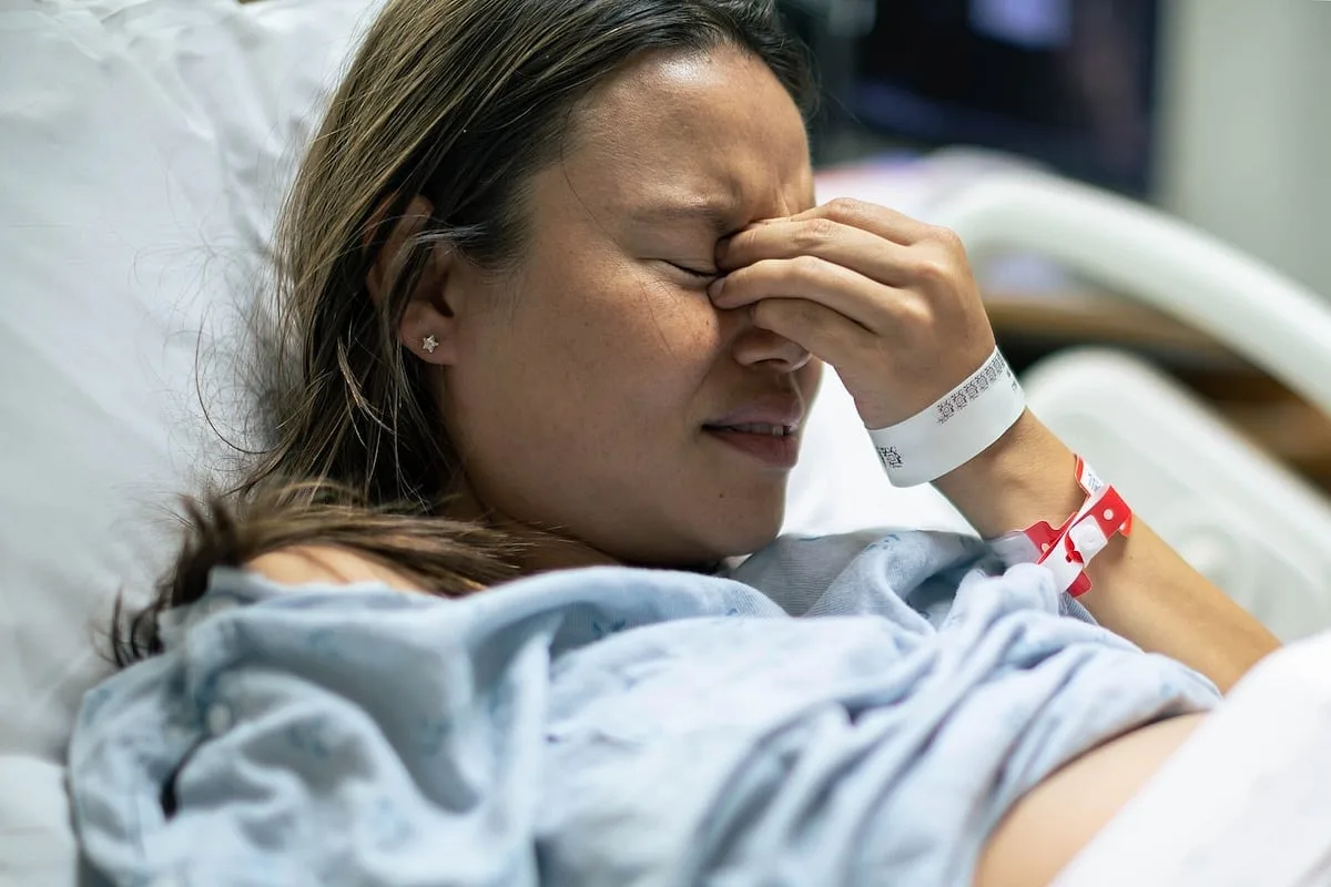 Las cobijas con peso ayudan a aliviar la ansiedad en el hospital, según un estudio.