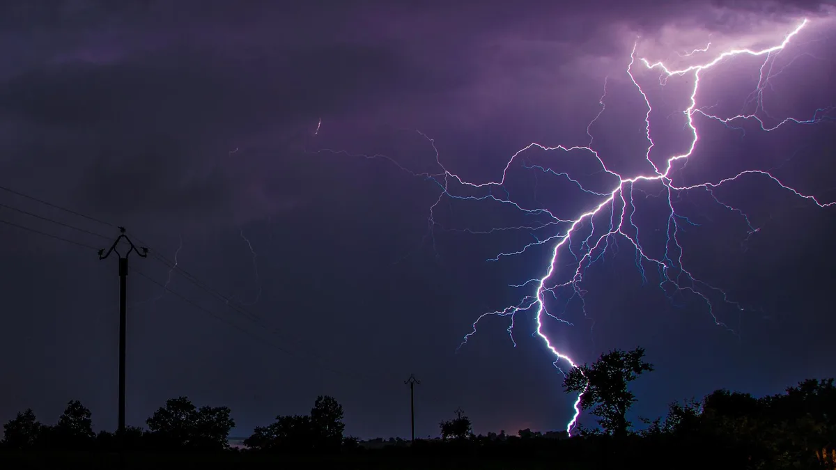Le département des Landes particulièrement touché par les orages, 1 400 éclairs en quelques heures