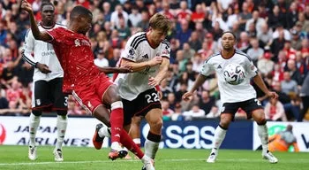 Chelsea e Liverpool voltam a desiludir na Liga inglesa