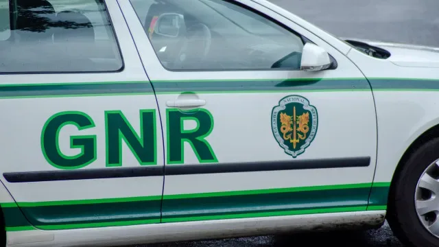 GNR detém 10 homens por contrabando em Vila do Bispo