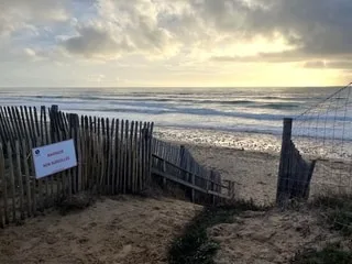 Deux beaux-frères se noient devant leur famille : ce que l’on sait du dramatique accident survenu aux Sables-d’Olonne