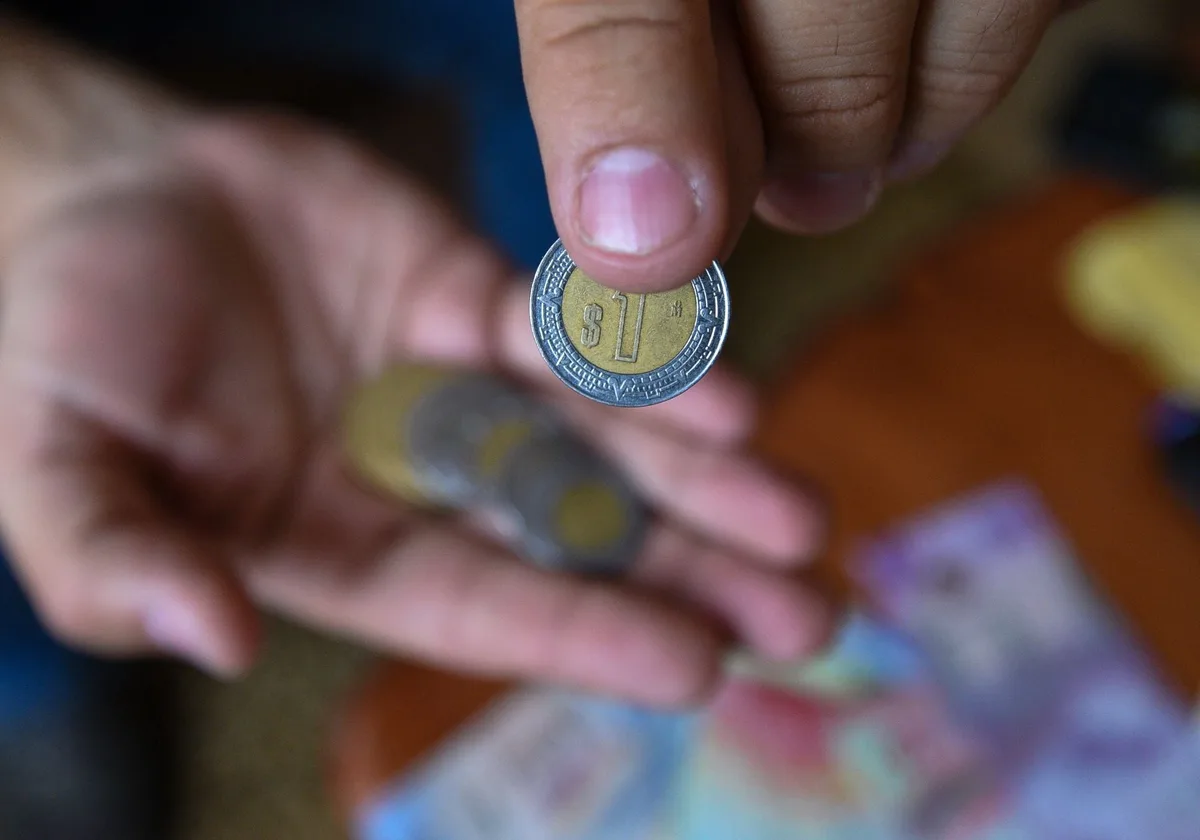 Peso mexicano se fortalece 3.4% desde junio: ¿Qué impulsa su apreciación frente al dólar?