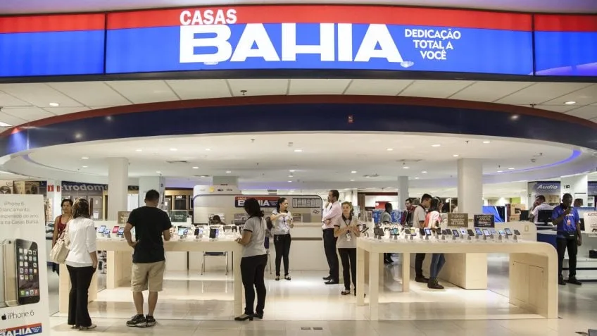Casas Bahia fecha 298 lojas e reduz quadro de funcionários