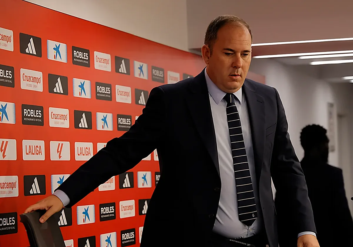 Balance del mercado de fichajes del Sevilla FC, en directo: sigue la rueda de prensa de José Ignacio Navarro y la última hora del cierre