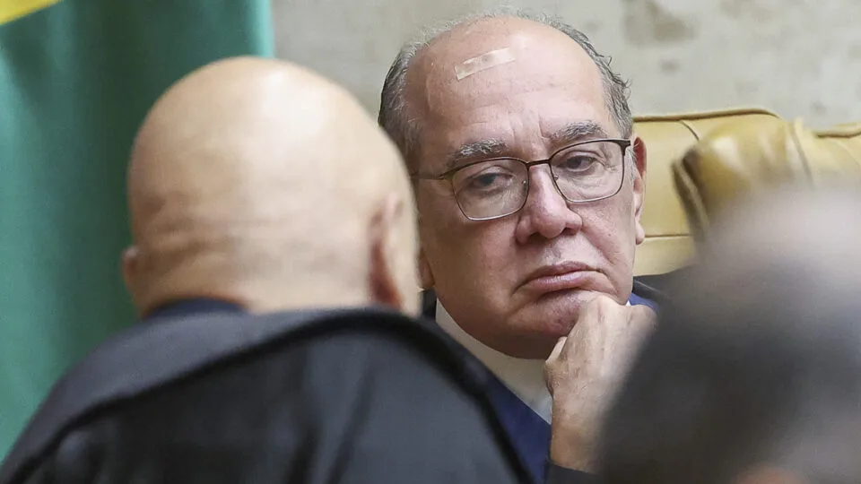 Senadores articulam estratégias para enfrentar decisão de Gilmar Mendes no STF