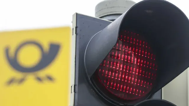 Açores reconhecem dívida de mais de 560 mil euros de transporte escolar