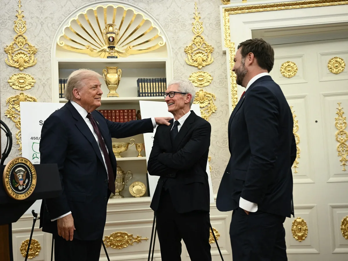 Apple isn't losing its Trump whisperer