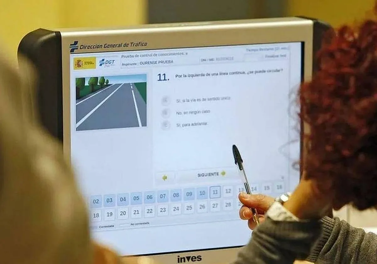 Más de 426.000 conductores de Córdoba suspendería hoy el teórico: ¿cuántas preguntas acertarías tú? Haz el test