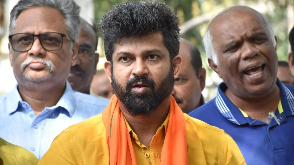 Pratap Simha booked over provocative remarks during Ganesha procession in T. Narasipur