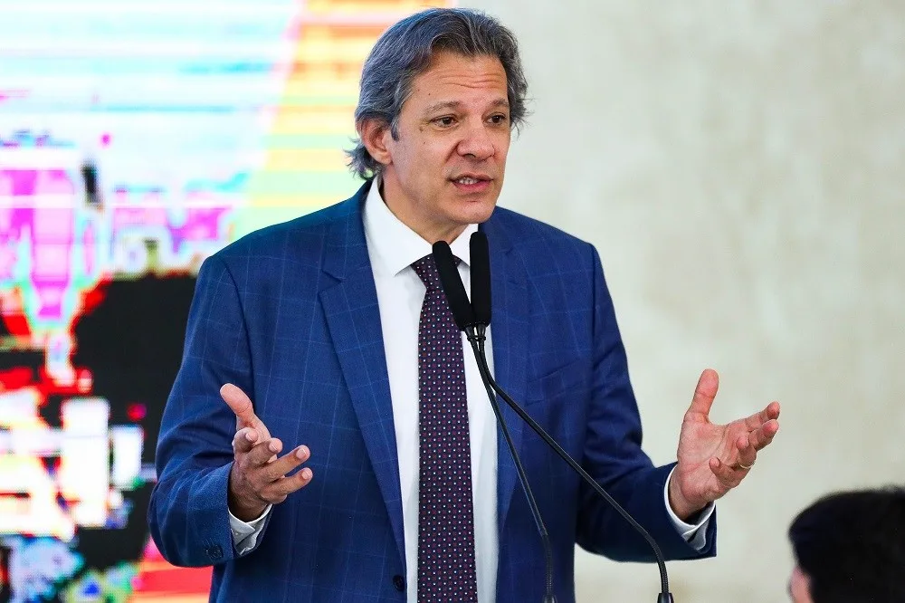 ‘Não tem nada explicado’, Haddad rebate Tarcísio sobre caso Dark Horse