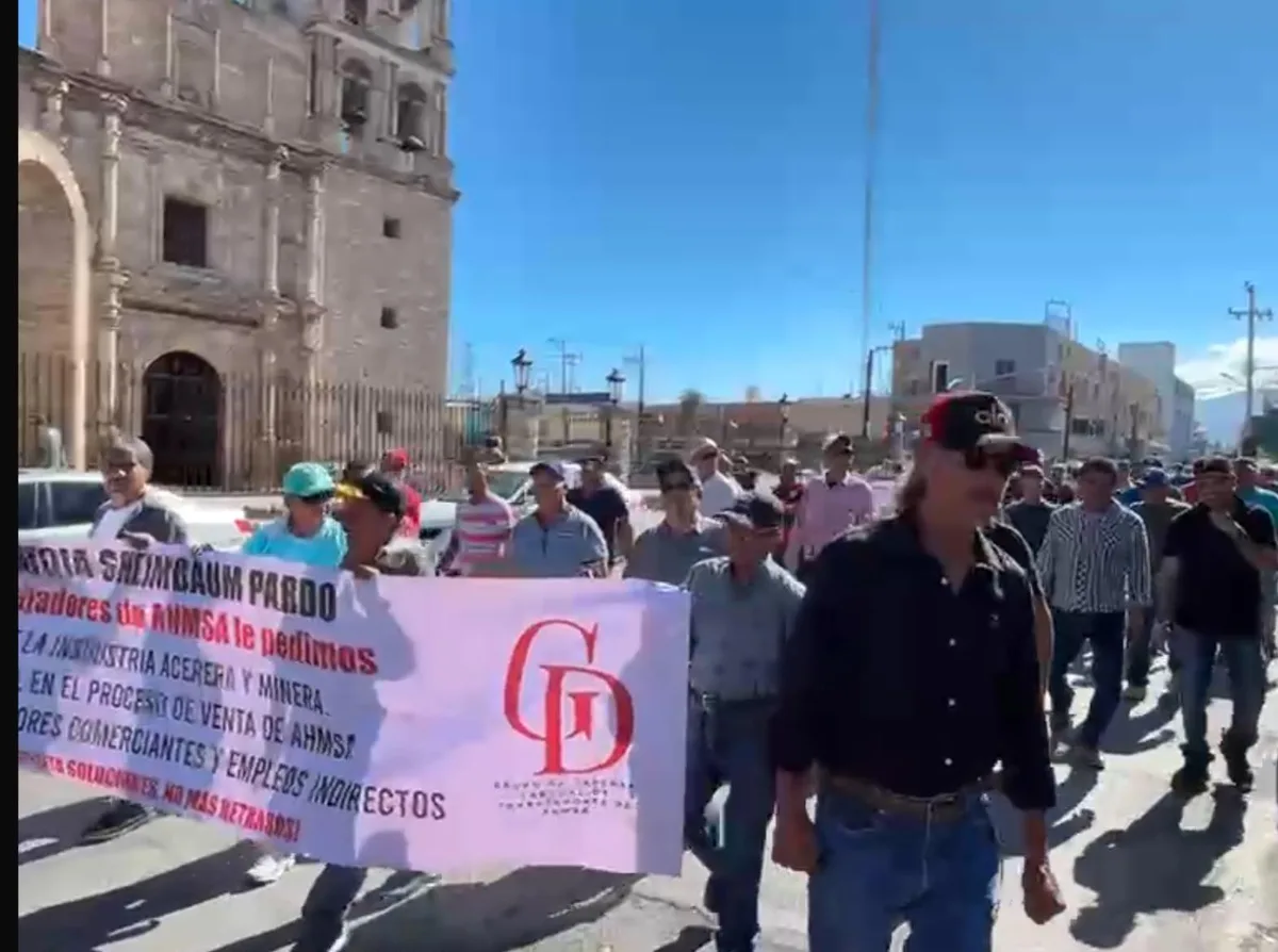 Monclova: Miles de familias se unen en oraciones y piden que se dé subasta de AHMSA