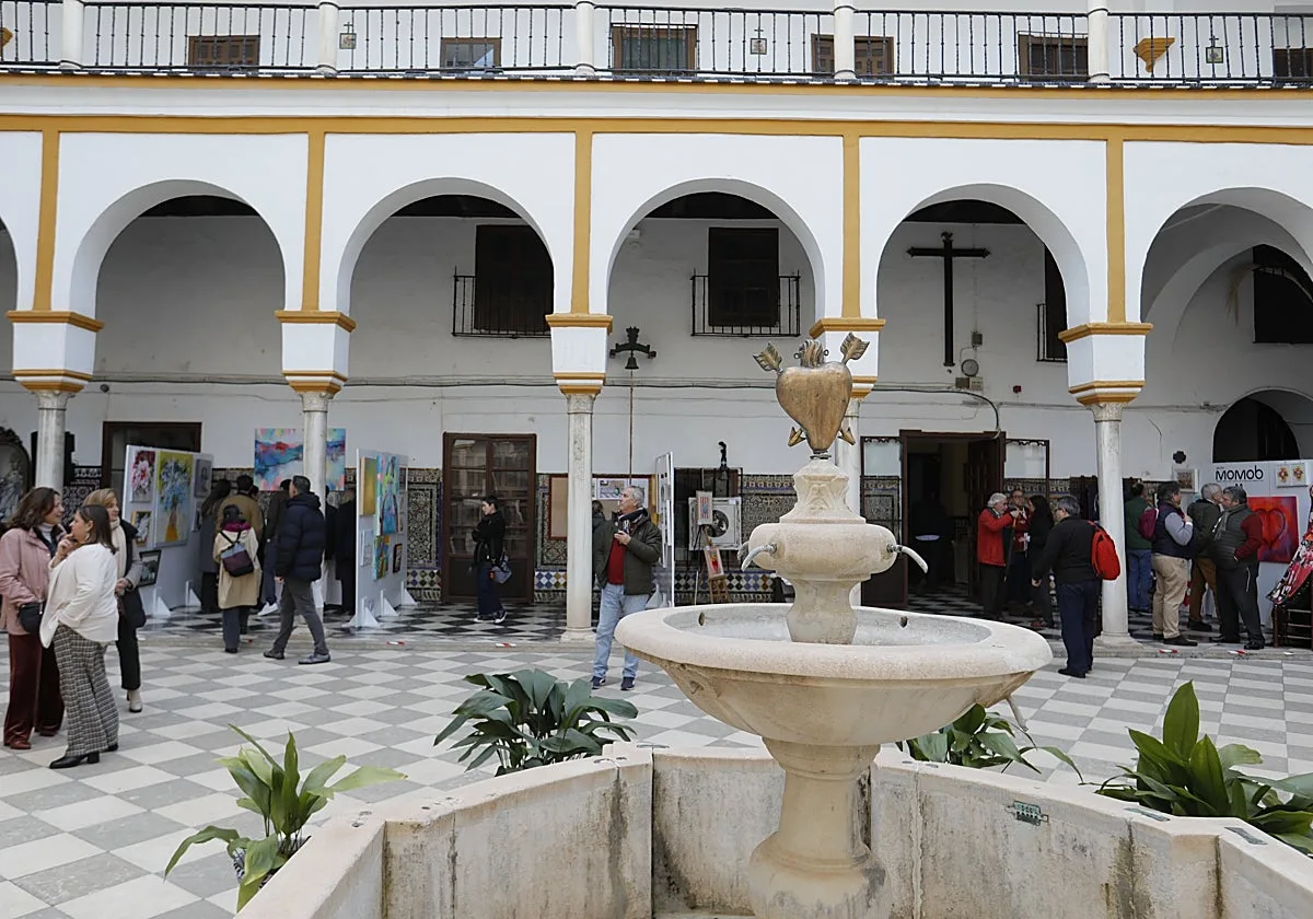 El convento de San Leandro inaugura su museo durante la muestra de pintura 'De corazón'