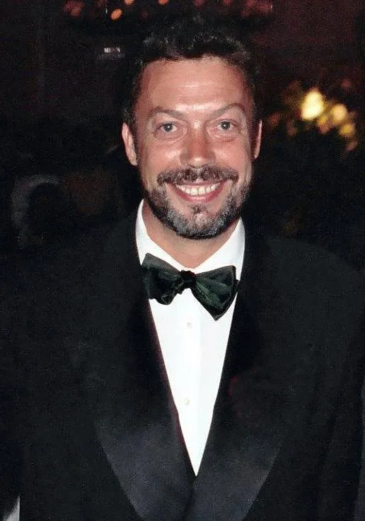 Tim Curry, English actor of 'Rocky Horror', 'Clue' and 'It', dies at 80
