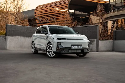 Leapmotor B10 range extender hybrid debuts in South Africa