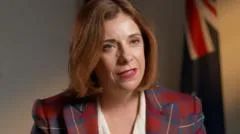Australians will be able to switch off social media algorithms under planned legislation
