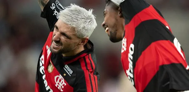 Geração 2019 participa de 60% dos gols do Flamengo na Libertadores