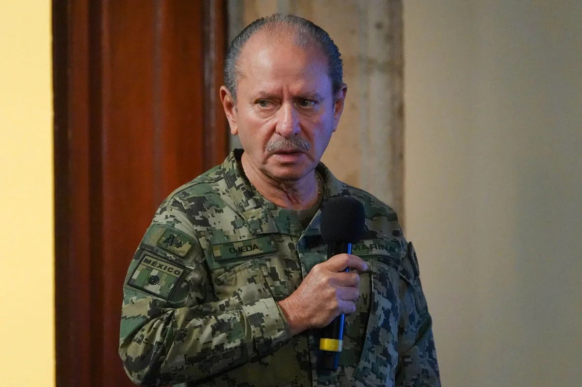 Defensa de Rafael Ojeda: Necedad (necesaria) y fracaso