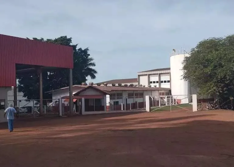 STJ atende recurso de frigorífico e suspende bloqueios bancários