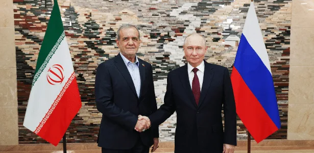 Rússia ajuda Irã a criar míssil que ameaça alvos dos EUA, diz jornal