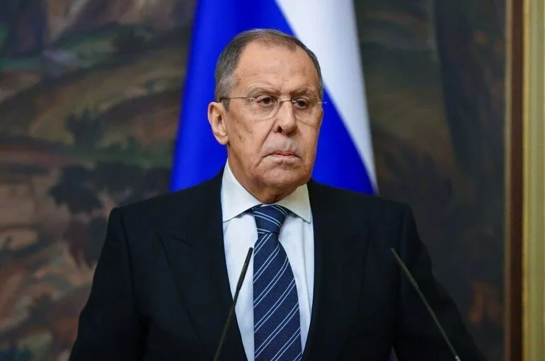 Лавров: Посол Японии в России вызван в МИД