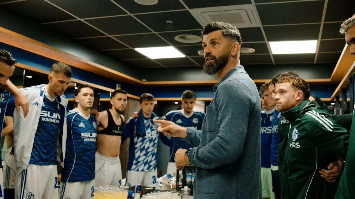 Ab 28. August bei Sky: "Mythos Schalke – Ein Leben lang": "Schalke ist einfach Schalke": Sky-Doku erzählt eine Liebesgeschichte in Königsblau