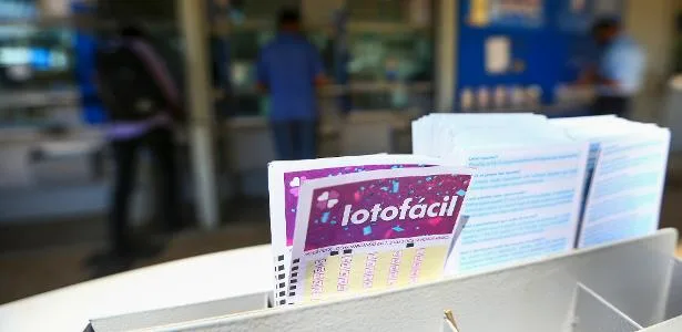 Lotofácil sorteia prêmio estimado de R$ 2 milhões; confira as dezenas