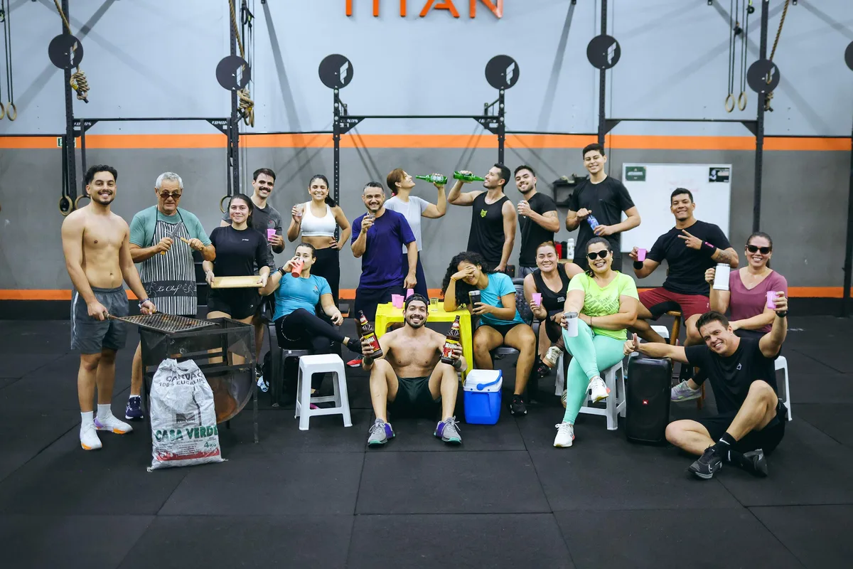 De churrasco a piscina, crossfit vira palco de fotos inusitadas na Capital