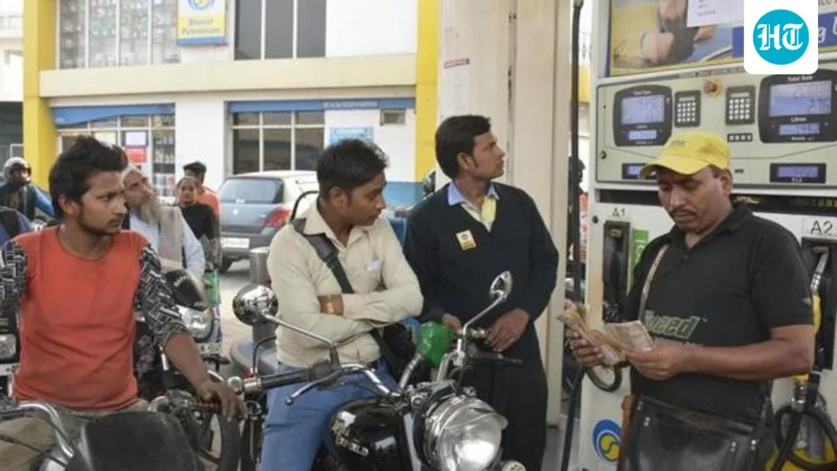 Petrol pump dealers threaten cash-only payments over ₹5 UPI charge above ₹2,000