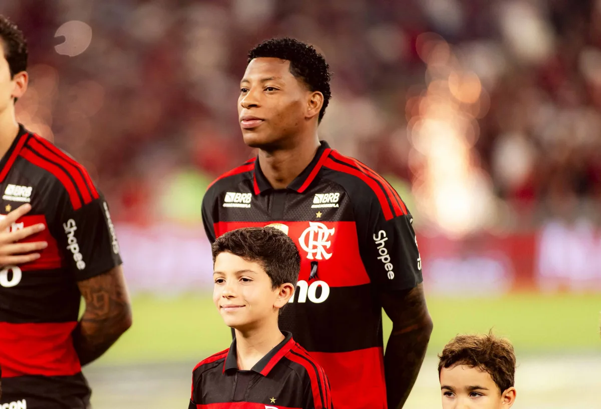 Flamengo negocia a venda de Gonzalo Plata para o futebol russo