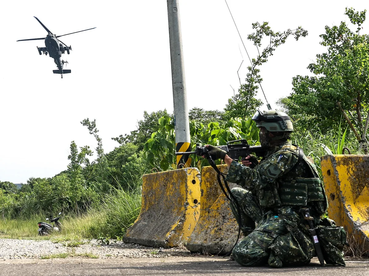 An Apache and Black Hawk drill in Taiwan shows how Ukraine’s drones are changing helicopter warfare