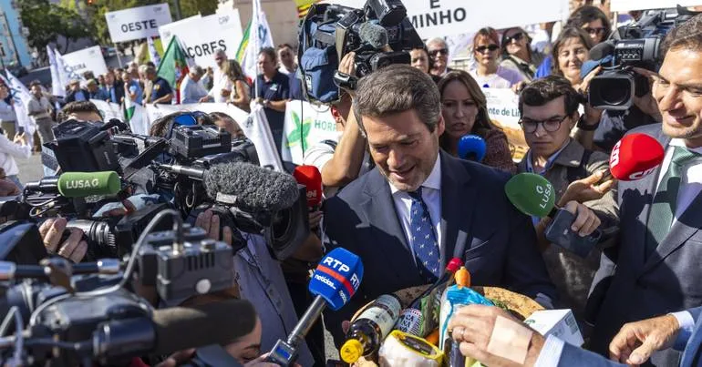 Ventura diz que tempo para acordo de legislatura "já passou"