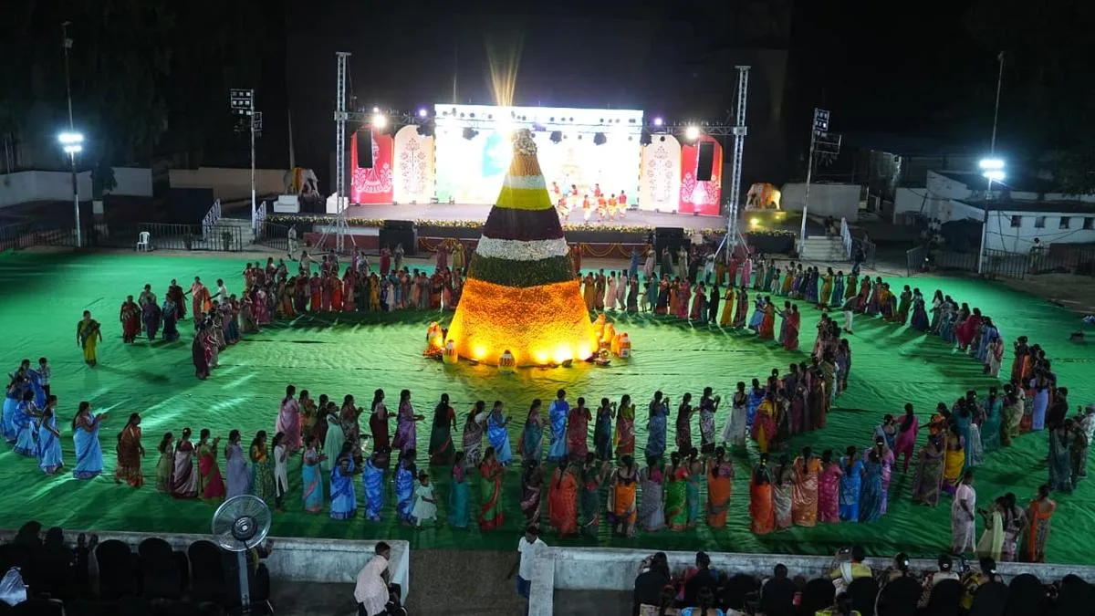 Atukula Bathukamma celebrations held at Lalitha Kala Thoranam in Hyderabad